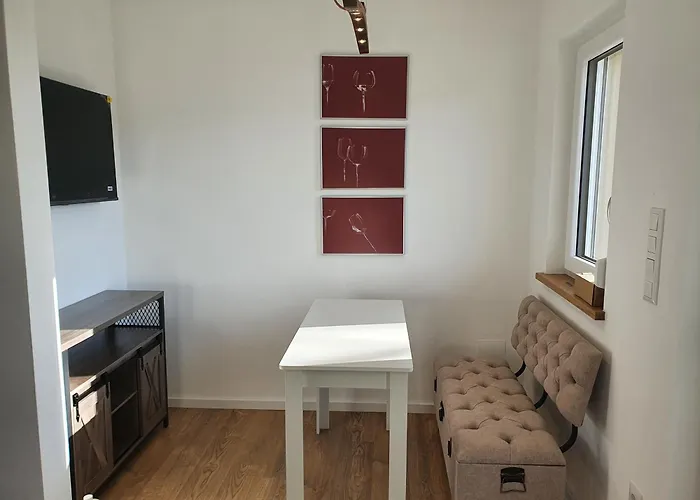 Sinnvoll - Ferienwohnung1 아파트 *